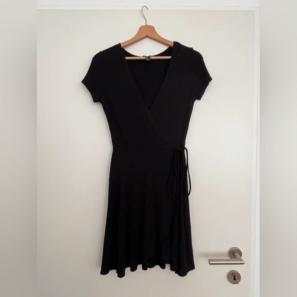 Elegant Black Wrap Dress